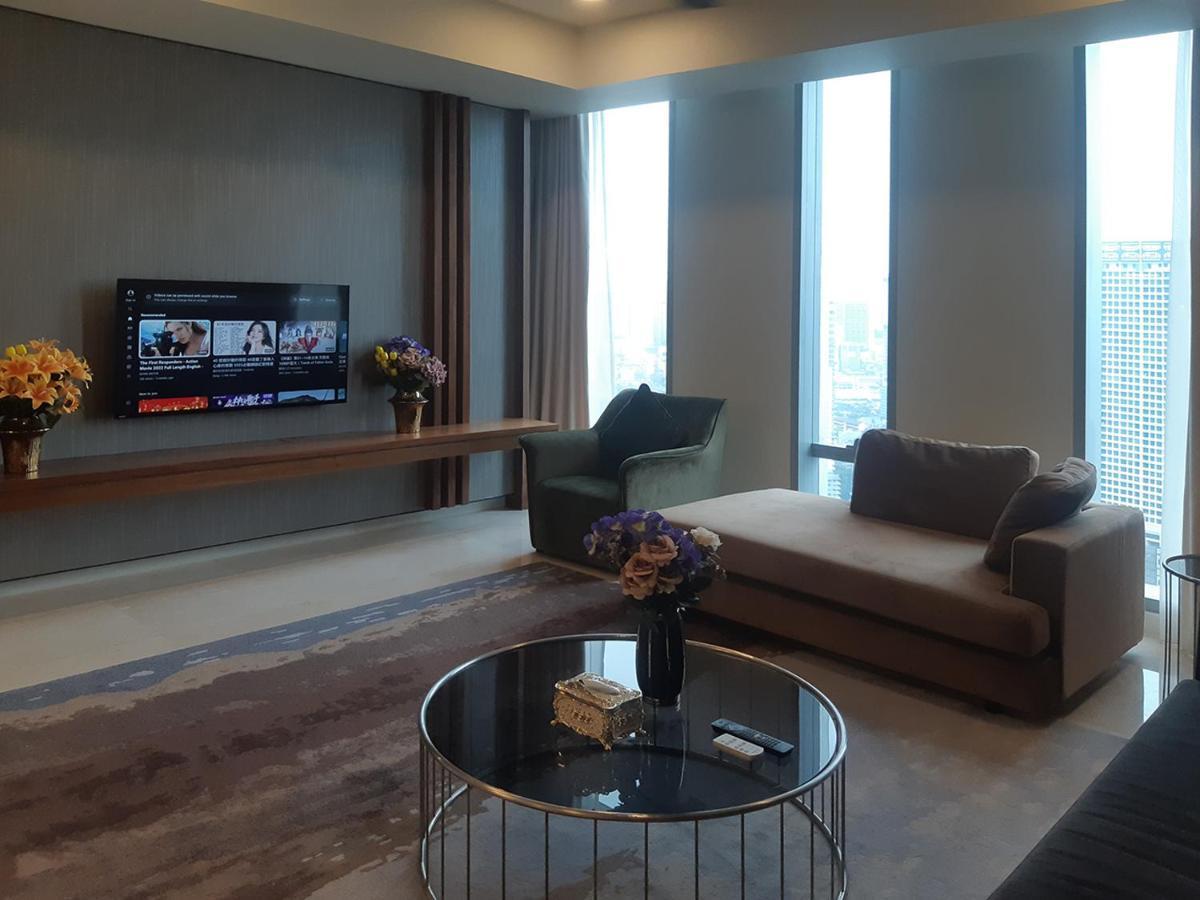 The Tropicana Serviced Suites Klcc Куала-Лумпур Экстерьер фото