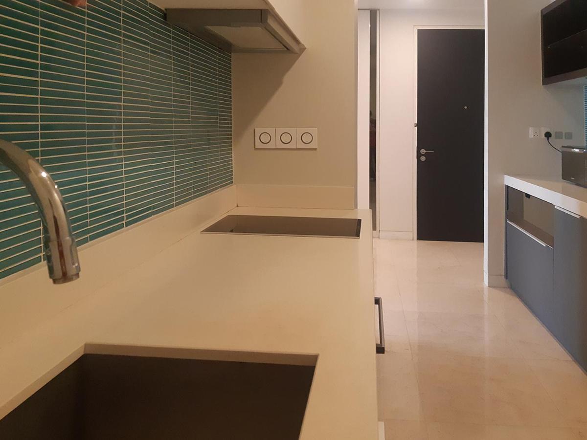 The Tropicana Serviced Suites Klcc Куала-Лумпур Экстерьер фото