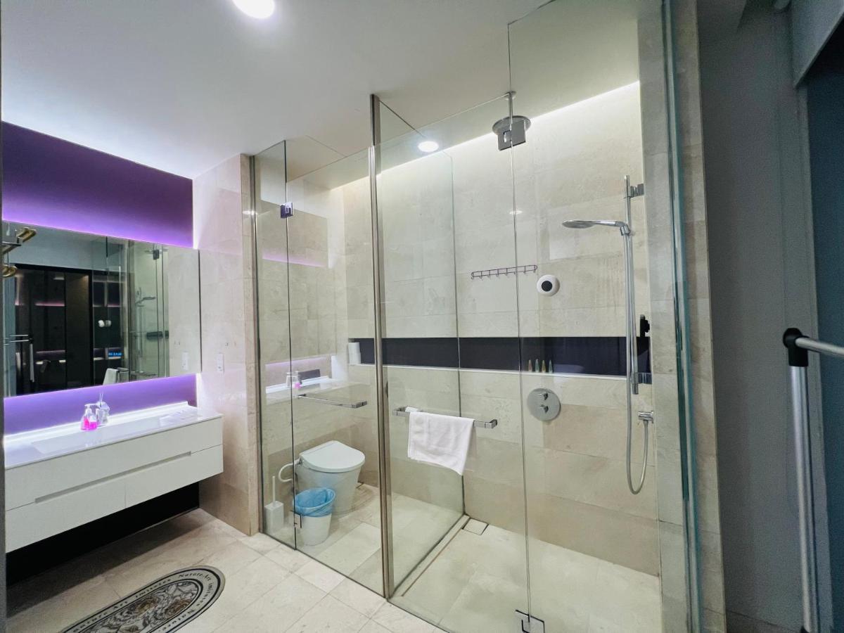 The Tropicana Serviced Suites Klcc Куала-Лумпур Экстерьер фото